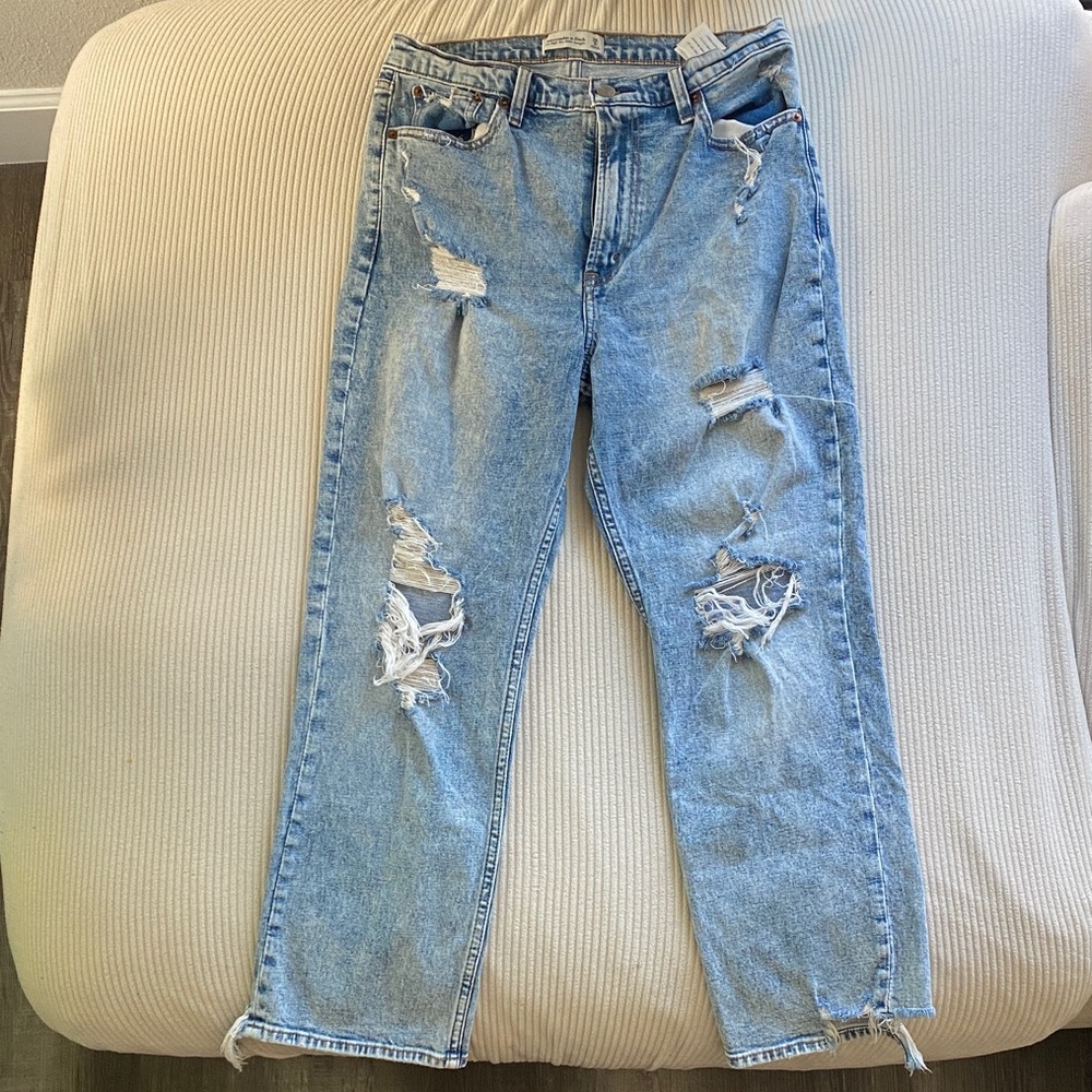 Abercrombie & Fitch Light Blue Ultra High Rise Ankle Straight Women Jeans